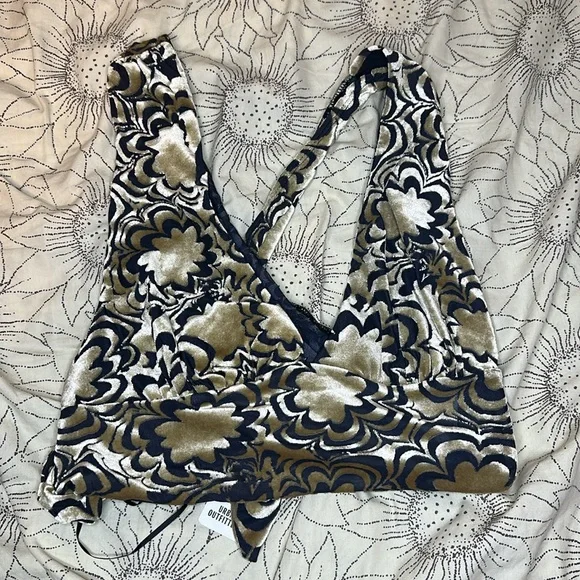 UO Sedona Strappy-Back Tank Top - Picture 4 of 5